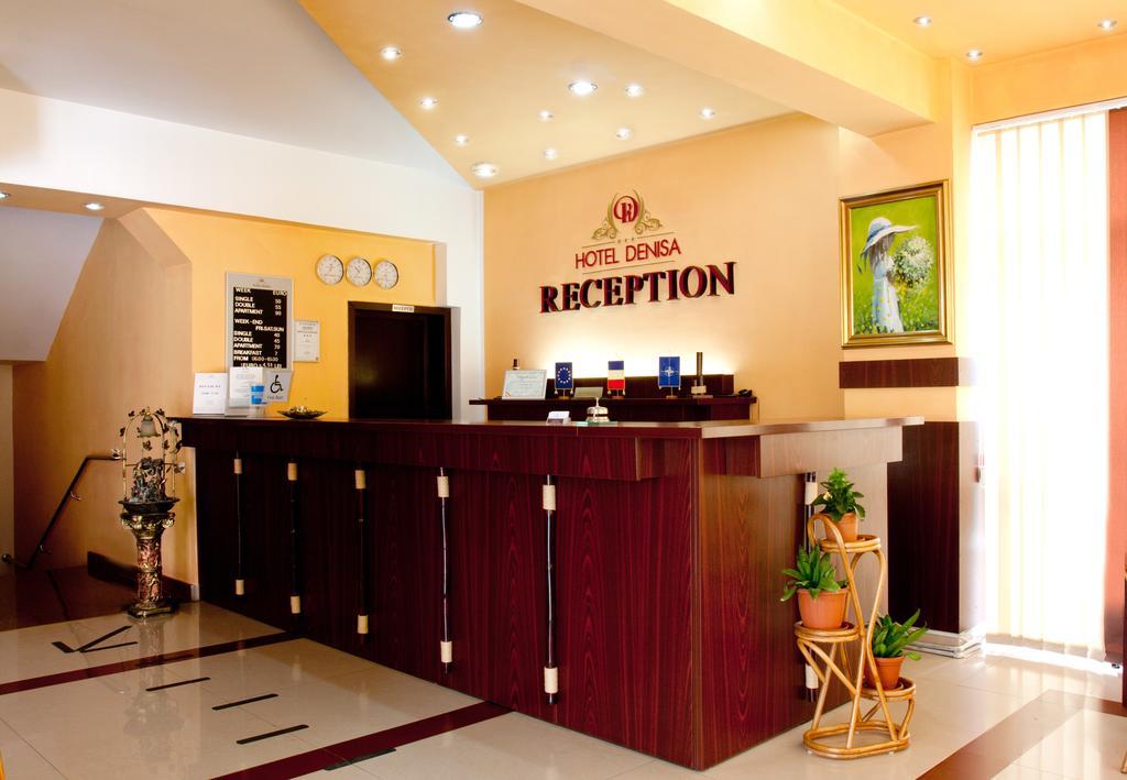 Denisa Hotel Otopeni Luaran gambar